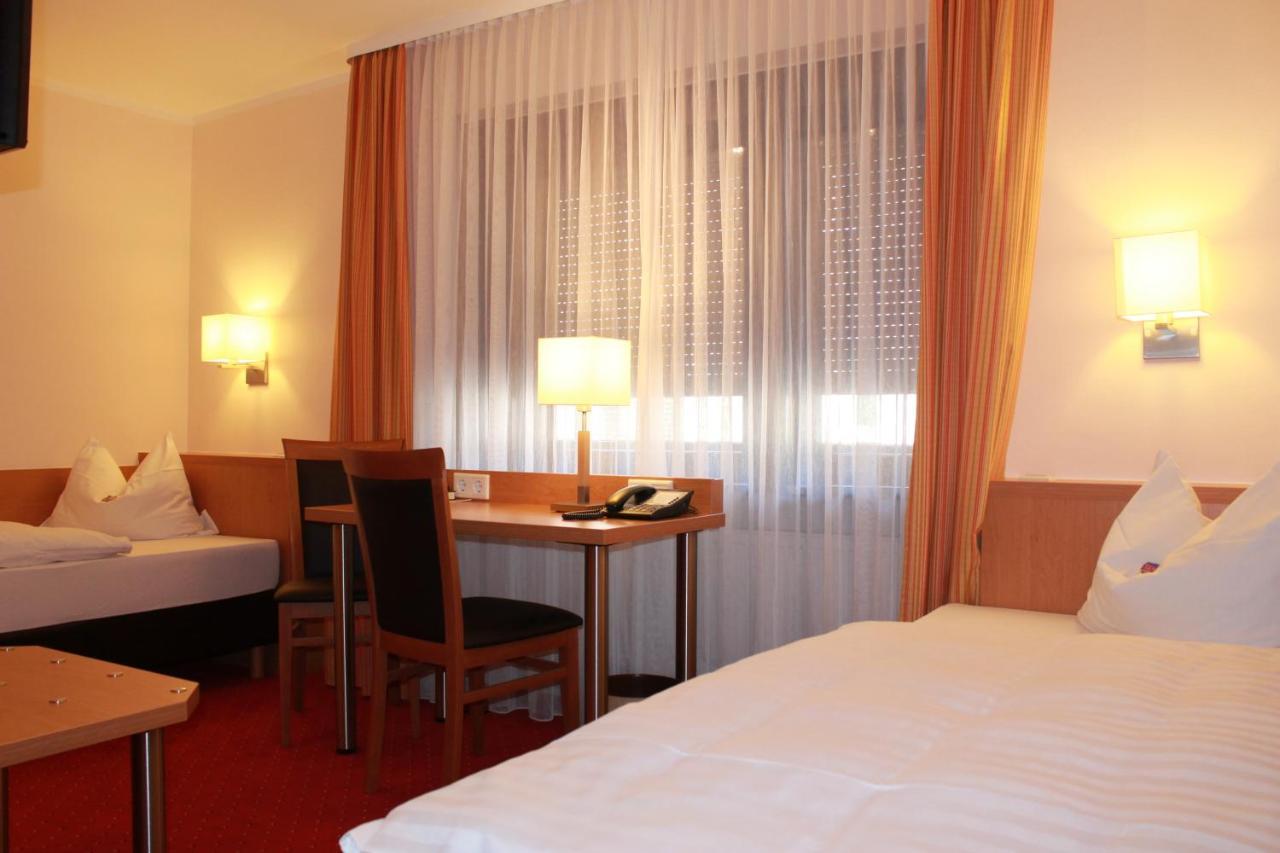 Hotel Huebler Франкфурт-на-Майне Экстерьер фото